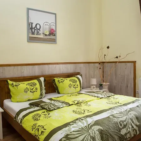 Lejlighed Kis Kacsa Apartman